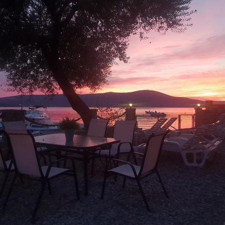 Beach Apartments Tivat Dış mekan fotoğraf
