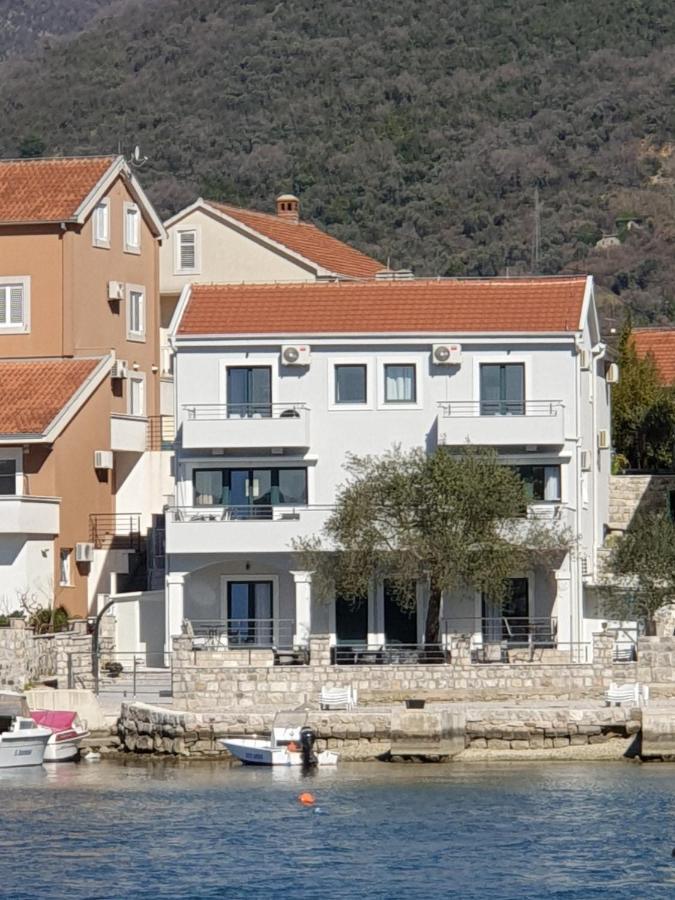 Beach Apartments Tivat Dış mekan fotoğraf