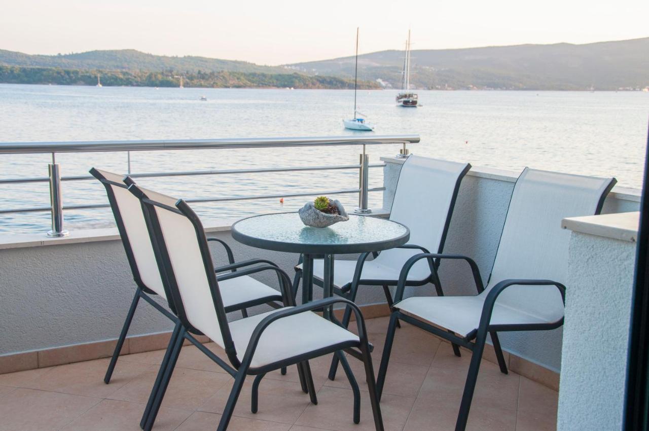 Beach Apartments Tivat Dış mekan fotoğraf